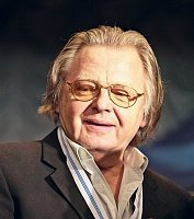 Юрий Антонов