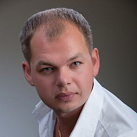 Алексей Брянцев